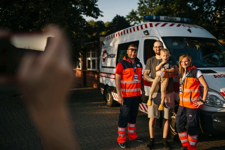 Ako môžu rodičia pomôcť deťom pri&nbsp;úrazoch: keď prvý šok vystrieda správna reakcia